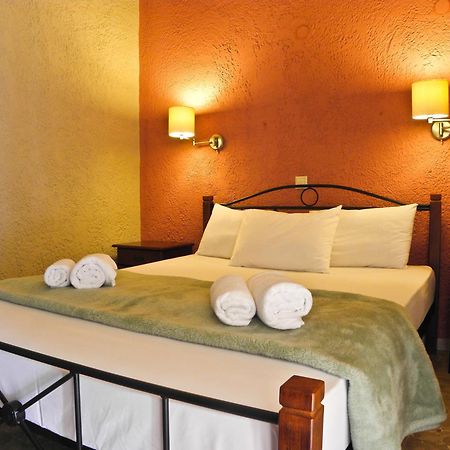 Irilena Studios And Apartments Ласи Екстериор снимка