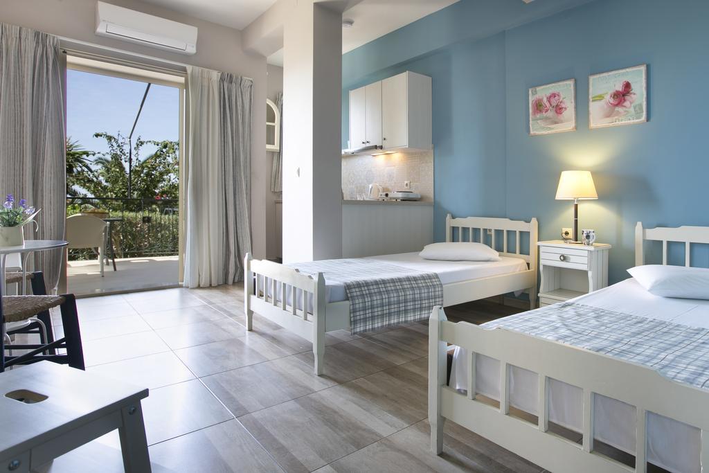 Irilena Studios And Apartments Ласи Стая снимка